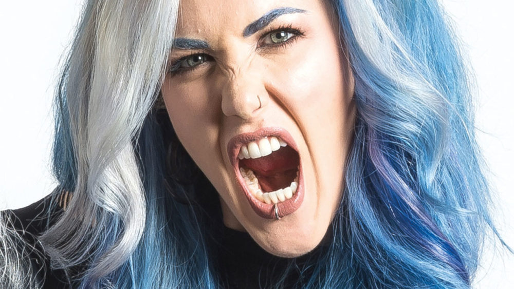 ARCH ENEMY: primeiro álbum solo da vocalista ALISSA WHITE-GLUZ está pronto