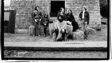 Photo of GRATEFUL DEAD: Álbum duplo “Grateful Dead (Skull & Roses)” comemora 50 anos com versão remasterizada