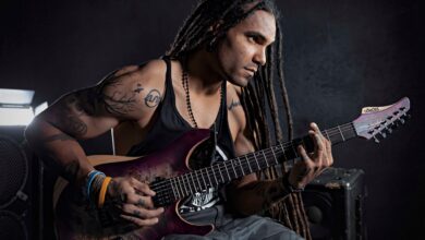 Photo of BURY MY DEMONS: assista o videoclipe de “Ghosts” da nova banda do guitarrista brasileiro Gustroyer