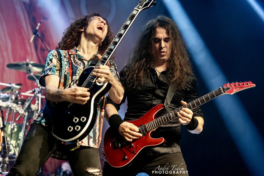 KIKO LOUREIRO fará turnê do álbum 