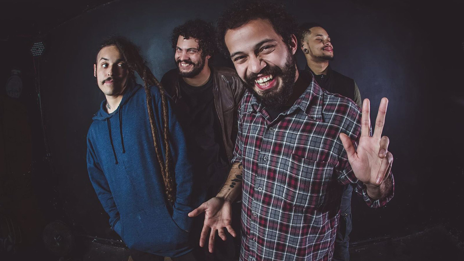CARMËN LIPSTICK lança novo EP, ‘Volume II’