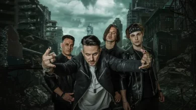 Photo of PARASIDE: banda húngara/americana de metal sinfônico lança nova faixa, “Movin’ On”