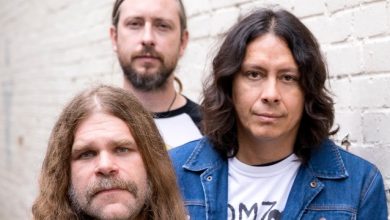 Photo of EARTHLESS faz sessão de autógrafos gratuita na loja Woodstock, em São Paulo