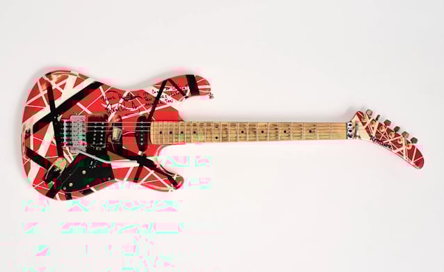 Lendária guitarra de EDDIE VAN HALEN, usada também por MICK MARS (MÖTLEY CRÜE), vai a leilão