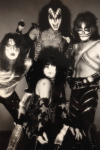 KISS será homenageado no Kennedy Center Honors sob comando de DONALD TRUMP