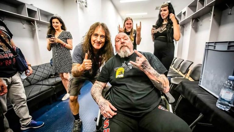Iron Maiden cobrirá custo restantes de cirurgia e tratamento de Paul DiAnno